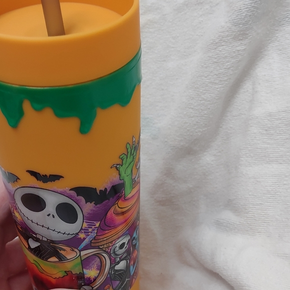 Nightmare before Christmas tumbler - Picture 8 of 16
